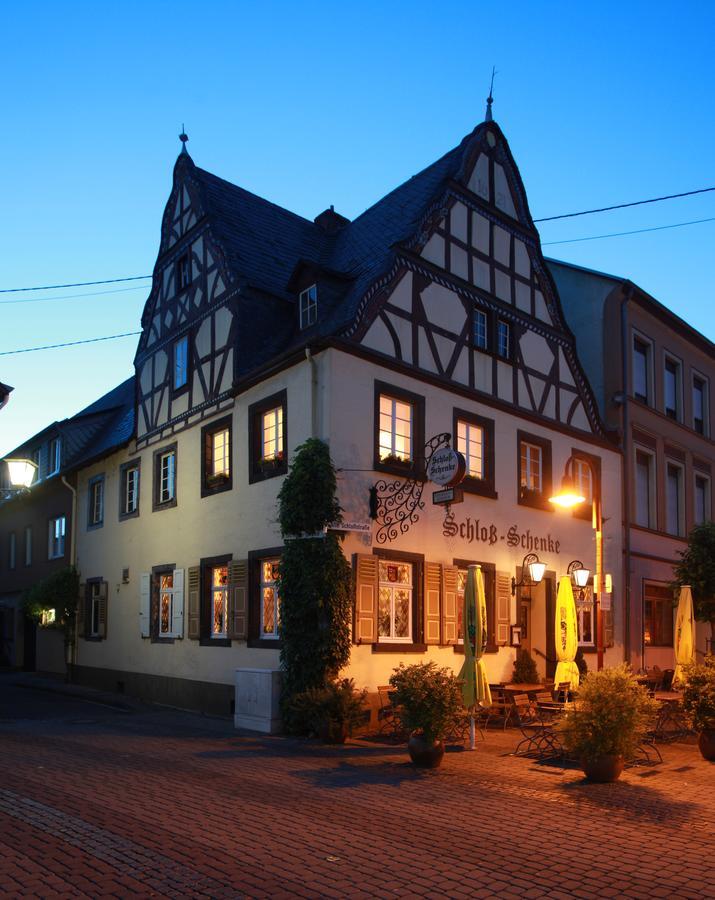Hotel Zur Schloss-Schenke 노이비트 외부 사진